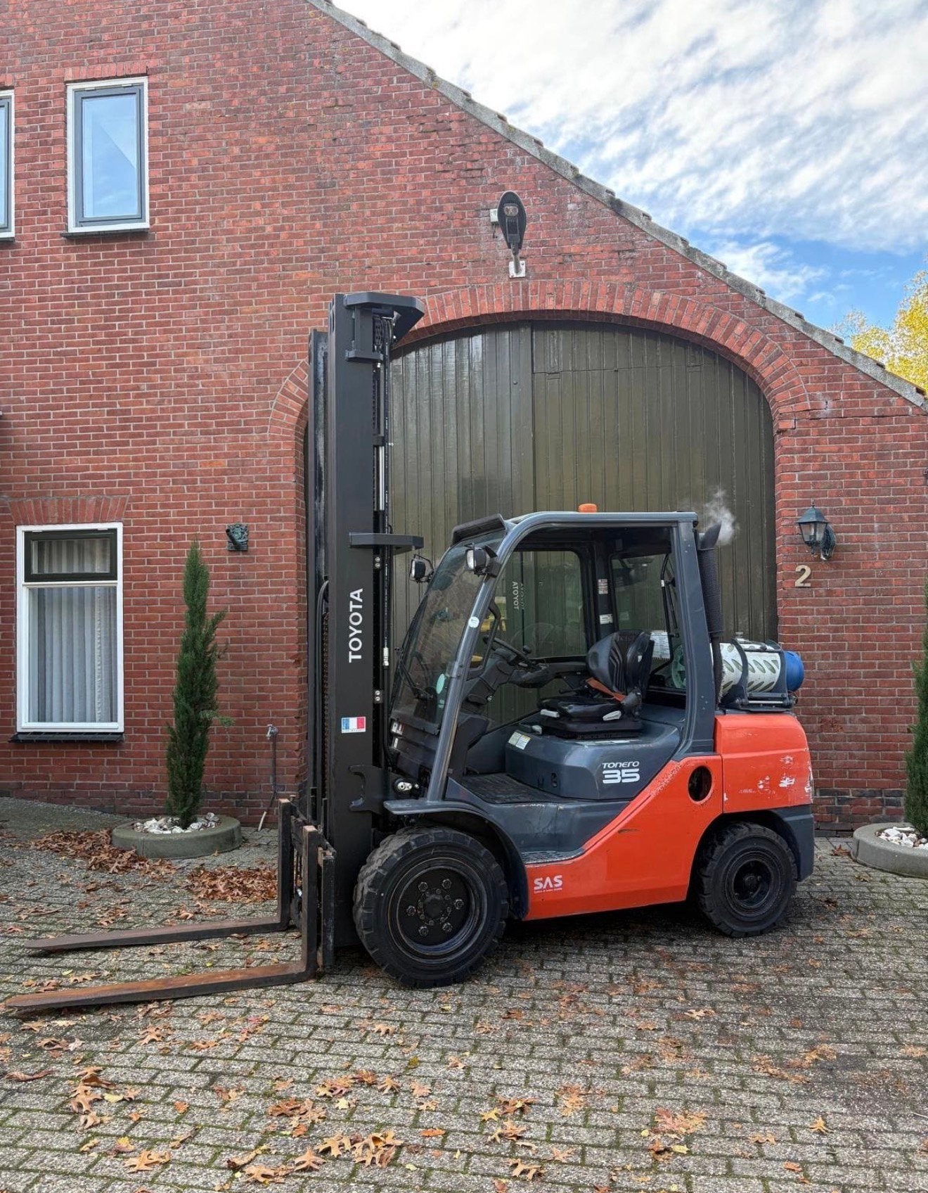 Toyota 3.5 Tons Heftruck (600cm Hefhoogte), 1000 tot 2000 kg, Ophalen, LPG, Heftruck