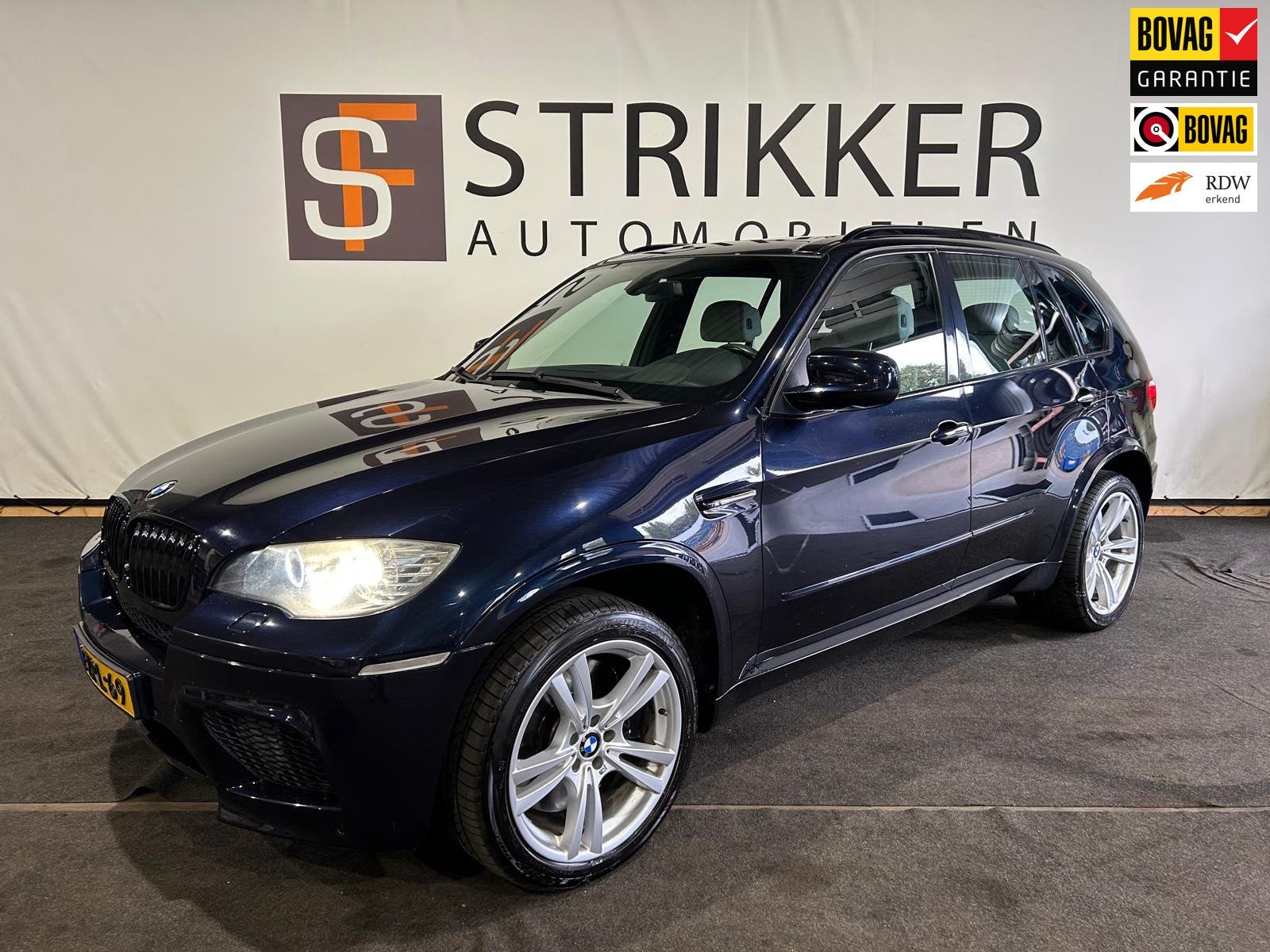 BMW X5 4.4i M, Automaat, Gebruikt, 4395 cc, 3000 kg