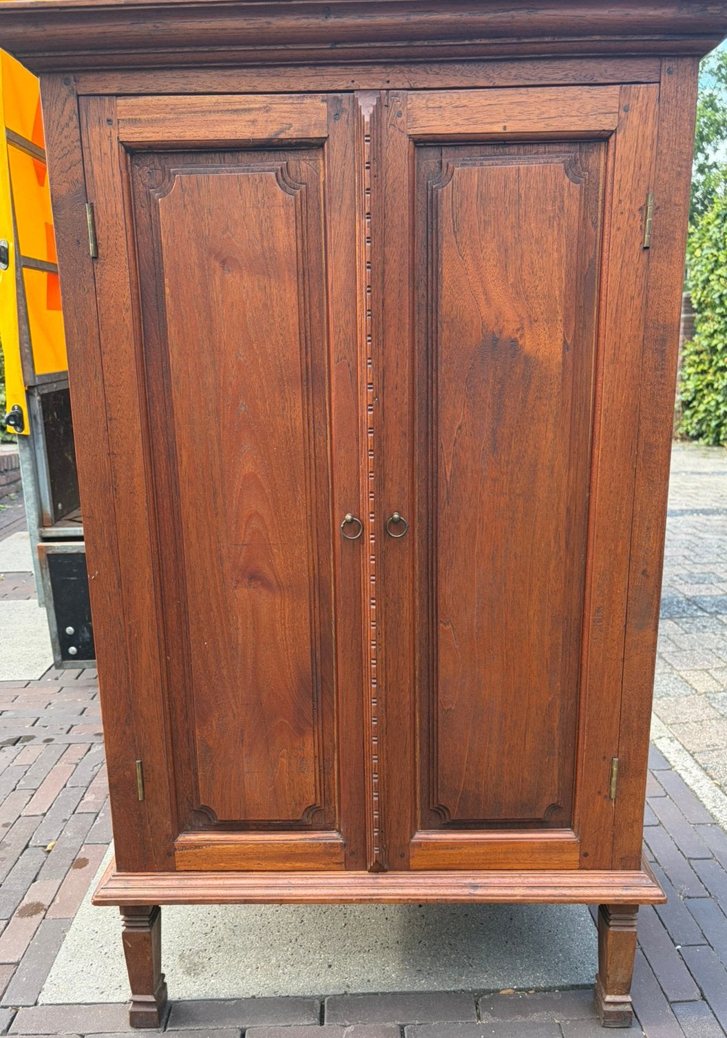 Teak houten kast uit Indonesie, Ophalen