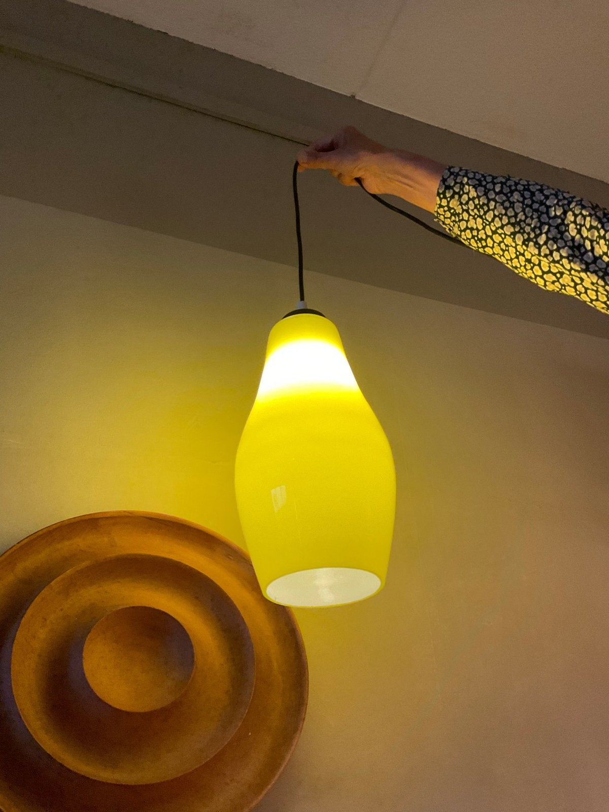 Vintage Harvey Guzzini Harveiluce Hanglamp - Geel, Ophalen of Verzenden, Gebruikt, Kunststof, E27 (groot)