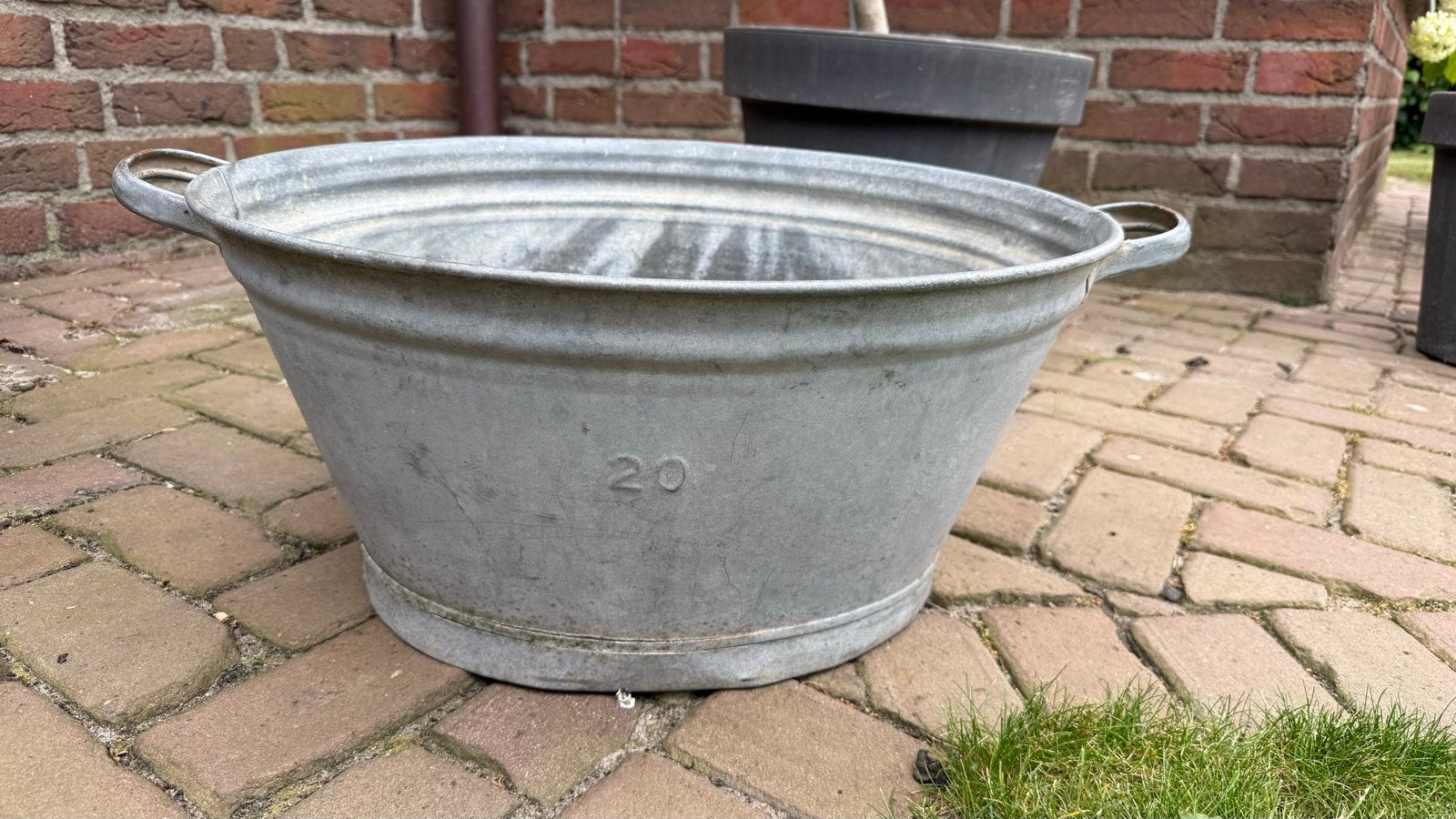 Vintage Zinken Wastobbe - Decoratief en Functioneel, Ophalen