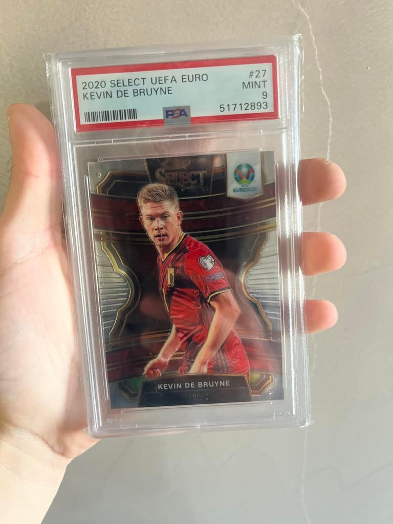 Kevin De Bruyne #27 2020 Select UEFA Euro PSA 9 MINT, Ophalen of Verzenden, Zo goed als nieuw, Buitenlandse clubs, Spelerskaart
