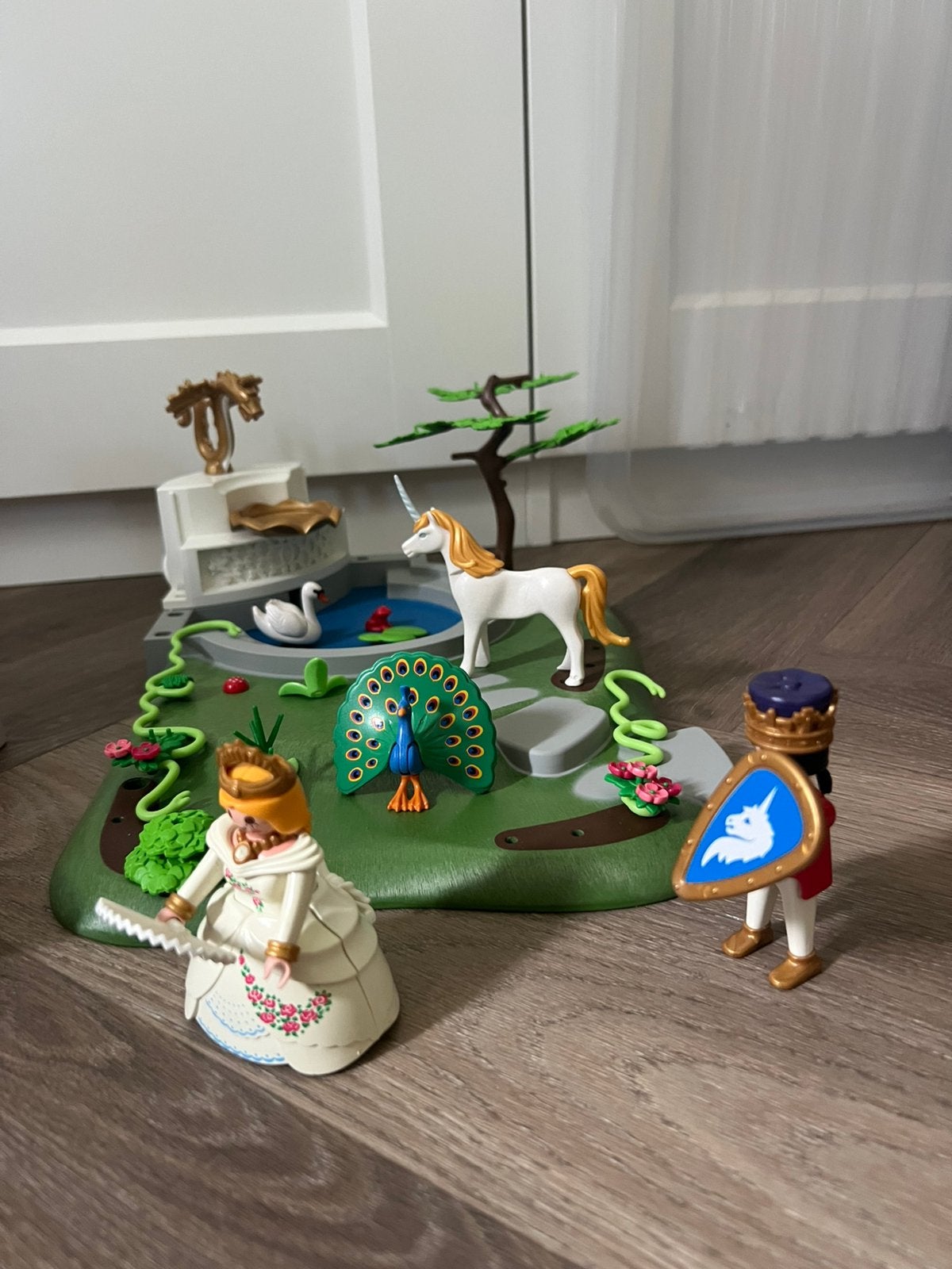 Eenhoorn super set 4137, tuin met fontein playmobil, Ophalen of Verzenden, Zo goed als nieuw