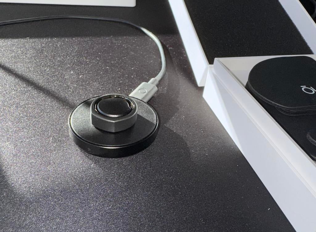 Oura Ring Gen 3 Heritage Stealth maat 9 – Zo goed als nieuw, Ophalen of Verzenden, Zo goed als nieuw, Zwart, Android