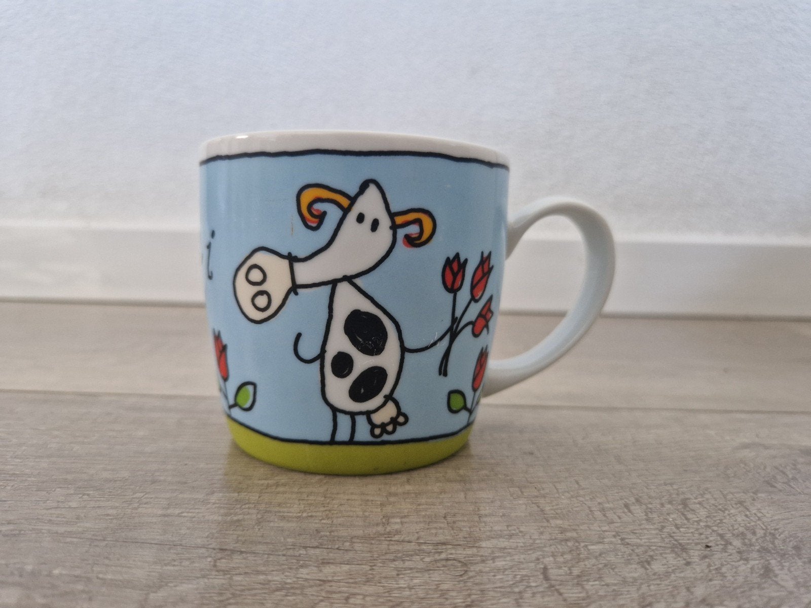 Mok kop koe koei babette harms beker kleuren bloemen, Huis en Inrichting, Keuken | Servies, Ophalen of Verzenden, Zo goed als nieuw