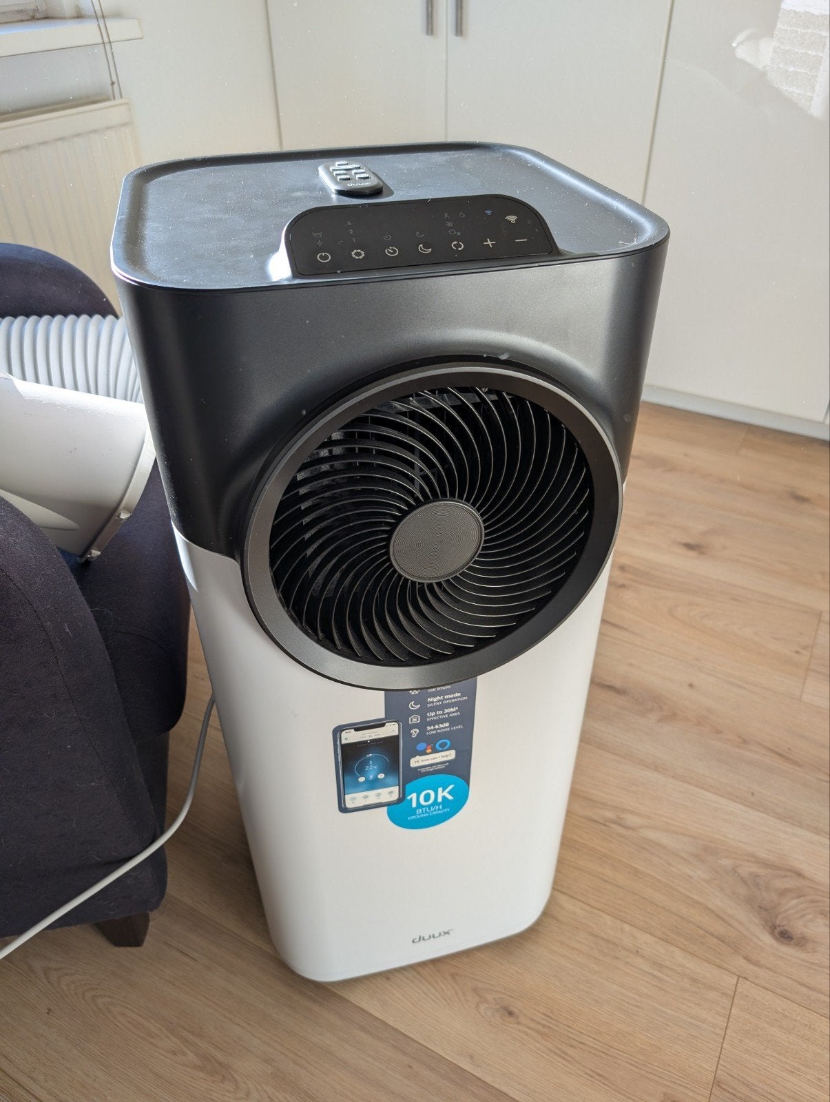 Duux Blizzard 10K Btu Mobiele Airco - met App & Slang, Ophalen, Zo goed als nieuw, Koelen en Ontvochtigen, Afstandsbediening