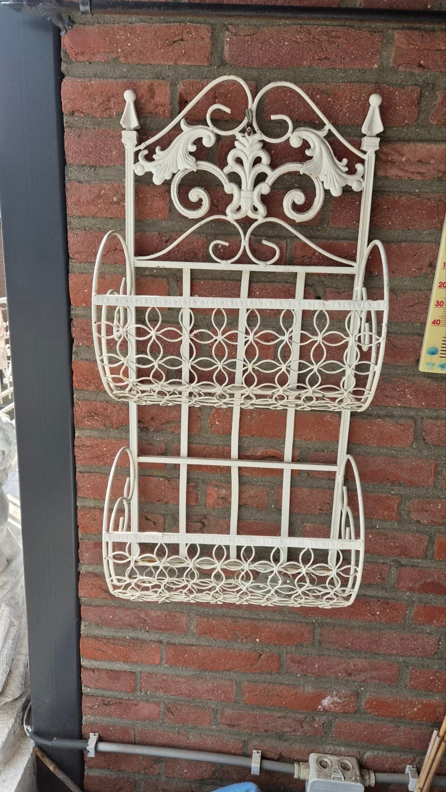 Vintage ijzeren plantenrek, Beige, Ophalen of Verzenden, Metaal, Gebruikt