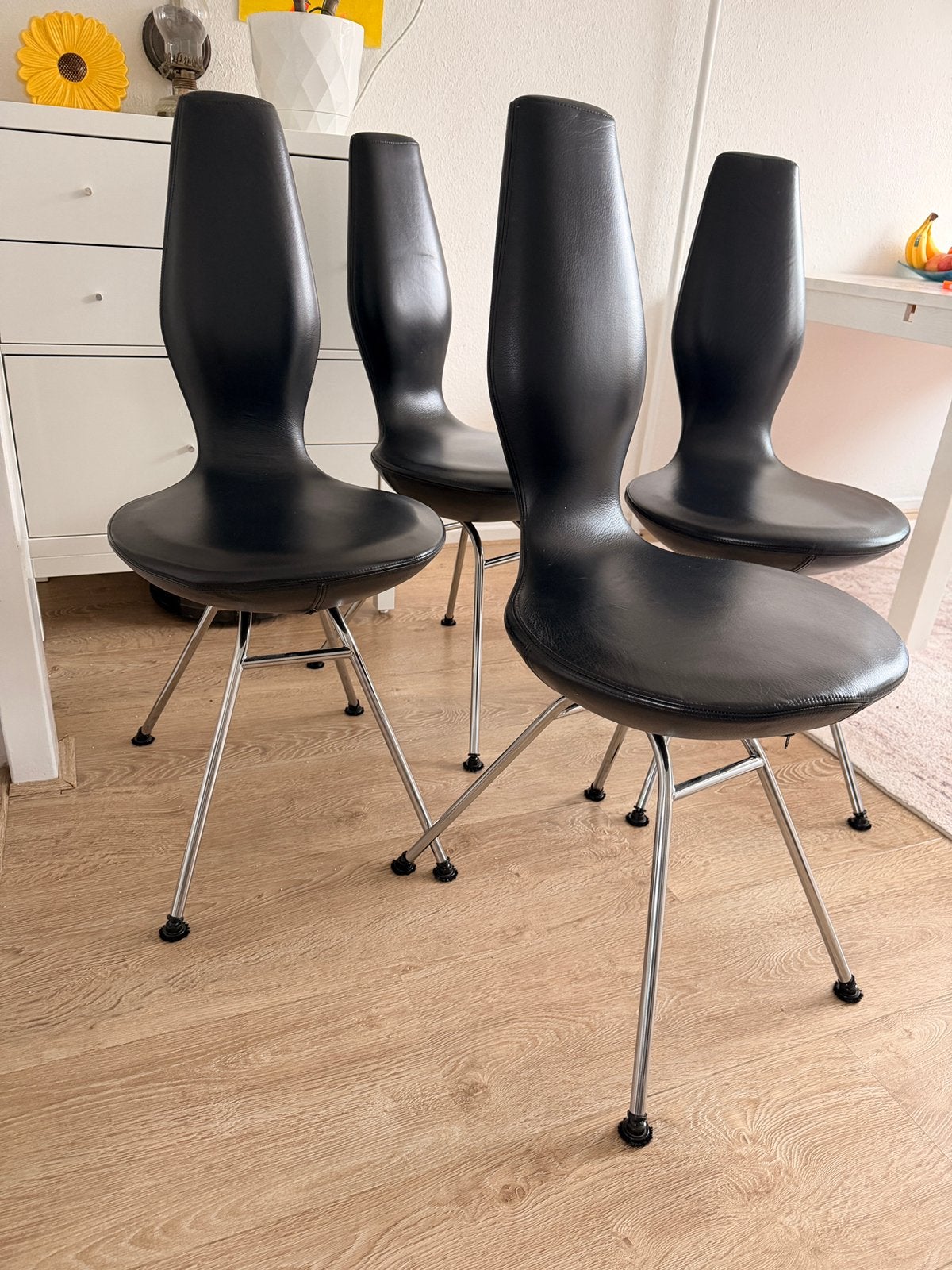 4 leren design Stokke Date eetkamerstoelen, varier stoel, Huis en Inrichting, Stoelen, Ophalen, Zo goed als nieuw, Zwart