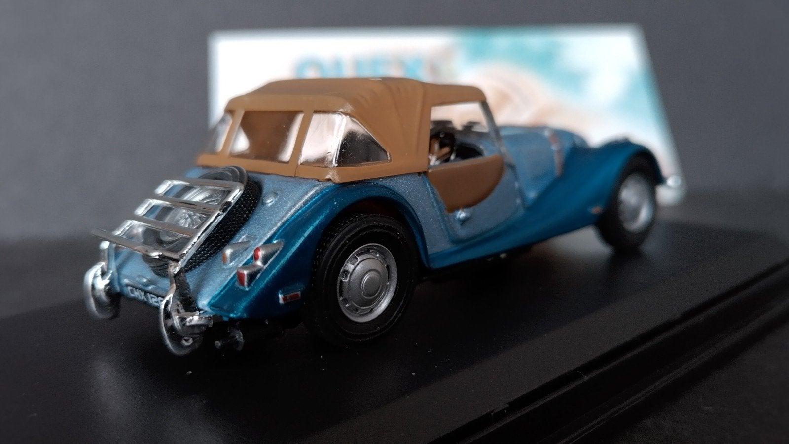 Morgan Plus 8 1:43 Oliex Cararama Pol, Hobby en Vrije tijd, Modelauto's | 1:43, Overige merken, Auto, Verzenden, .