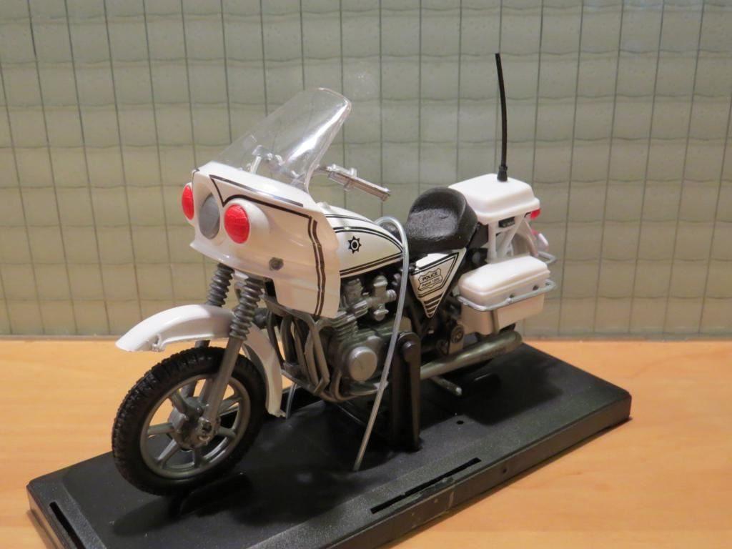 Kawasaki Police 1000 1:18 Motormax, May Cheong Group France S.A.S., Nieuw, Ophalen of Verzenden, Motor