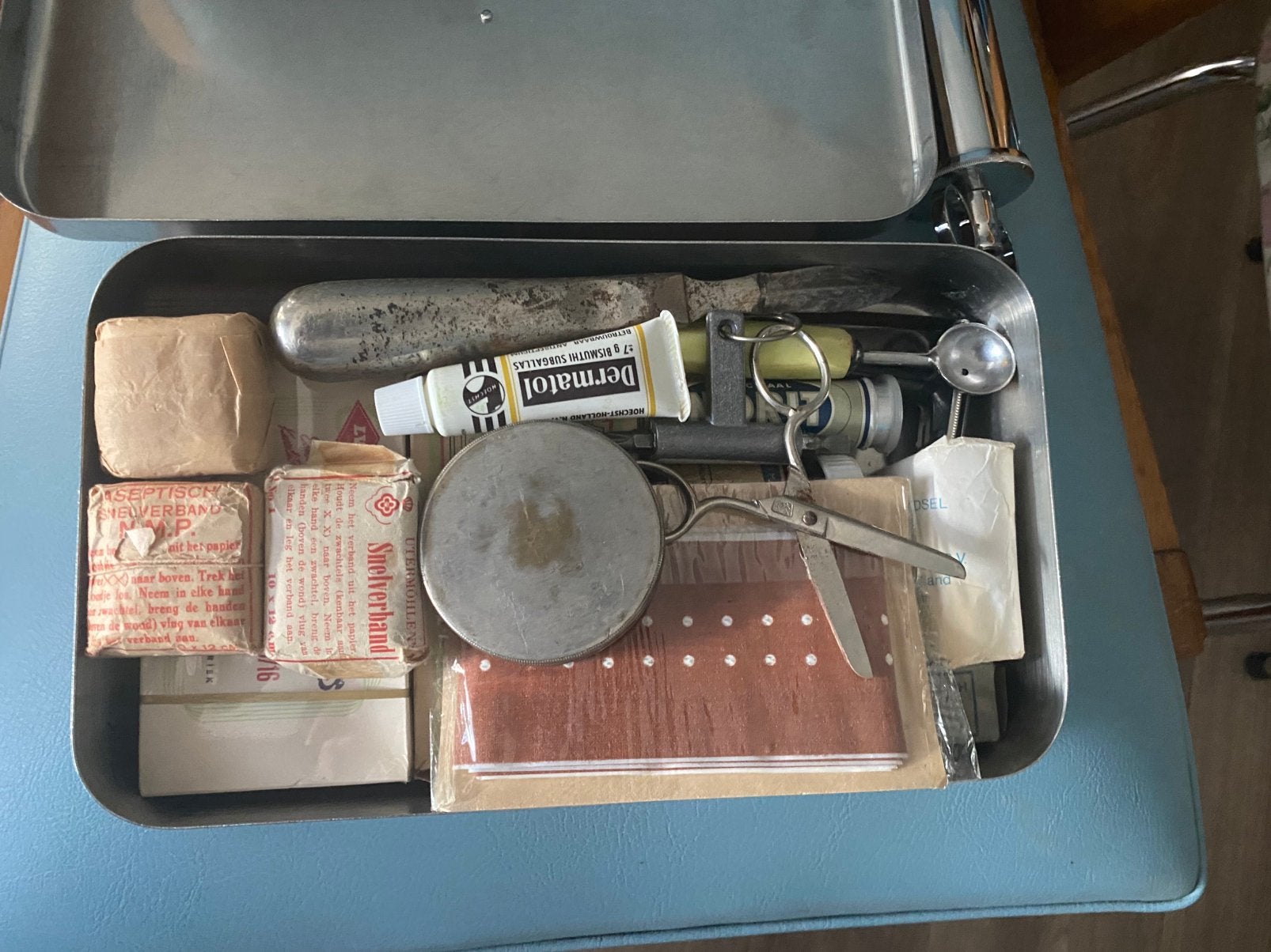 Medische / verpleeg items, oude verpakkingen, glazen spuiten, Ophalen of Verzenden, Gebruikt