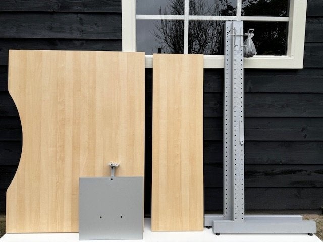 Bureau (hoogte verstelbaar), 90 cm, Gebruikt, 120 cm, Metaal