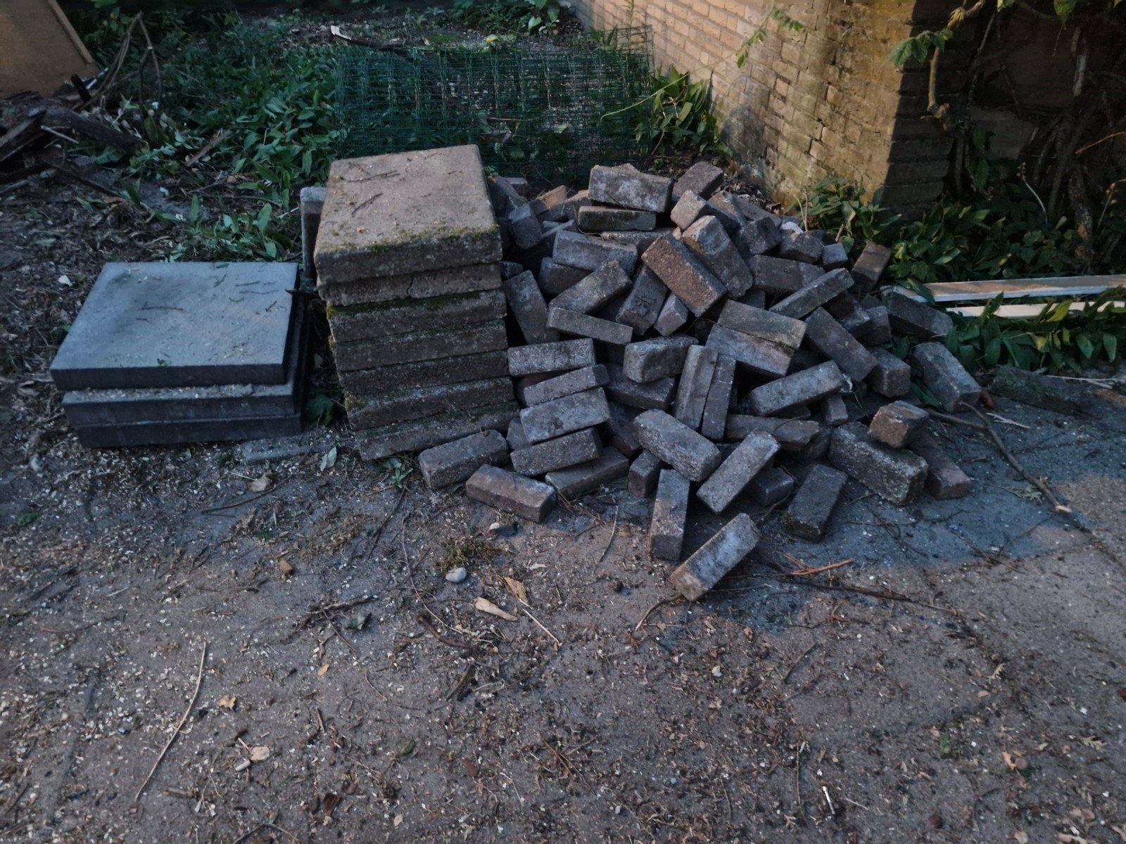 Gratis tegels, Ophalen, Gebruikt, Beton, Terrastegels