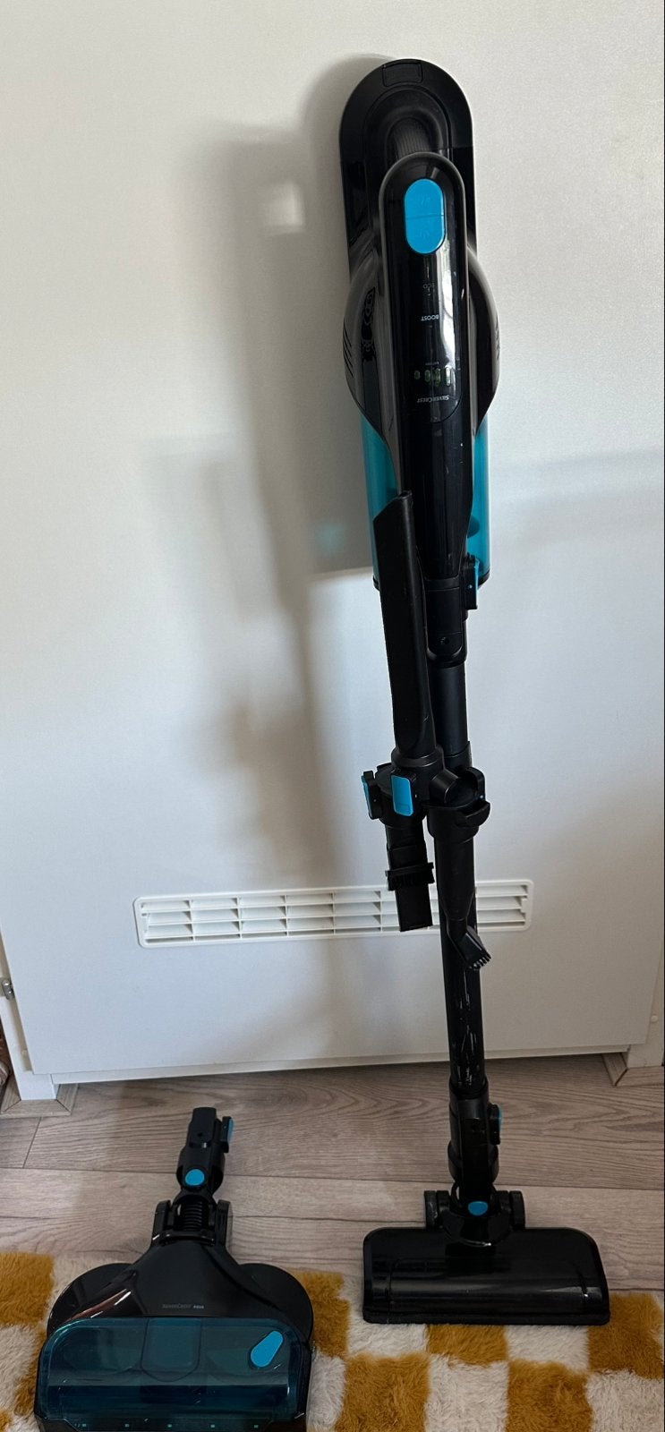 Silvercrest Cordless Cyclone Handheld Vacuum Cleaner AQUA, Ophalen, Overige merken, Zo goed als nieuw, Dweilfunctie