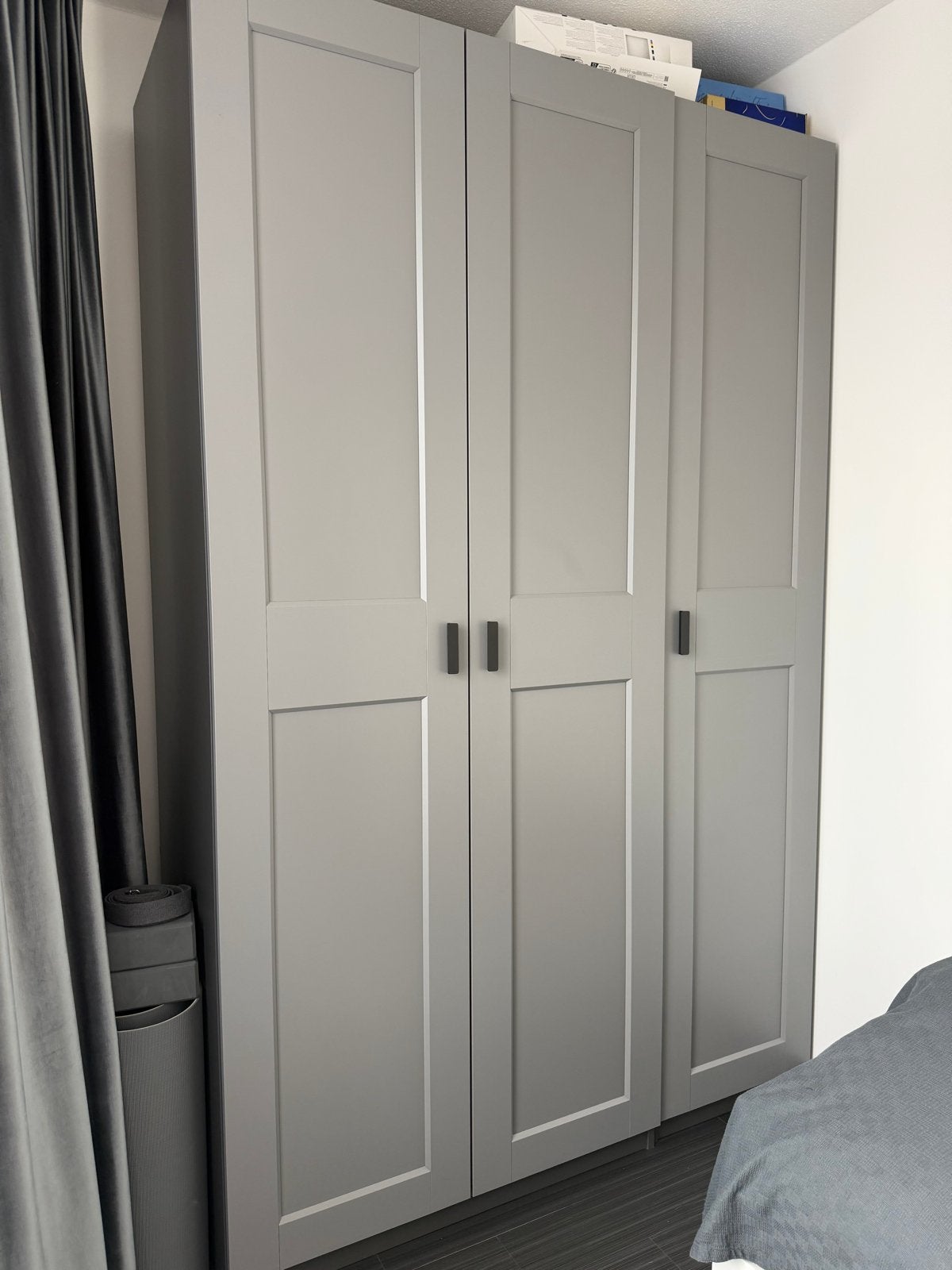 IKEA PAX kledingkast GRIMO deuren grijs 150x236 cm, Huis en Inrichting, 100 tot 150 cm, 200 cm of meer, Ophalen of Verzenden, Zo goed als nieuw
