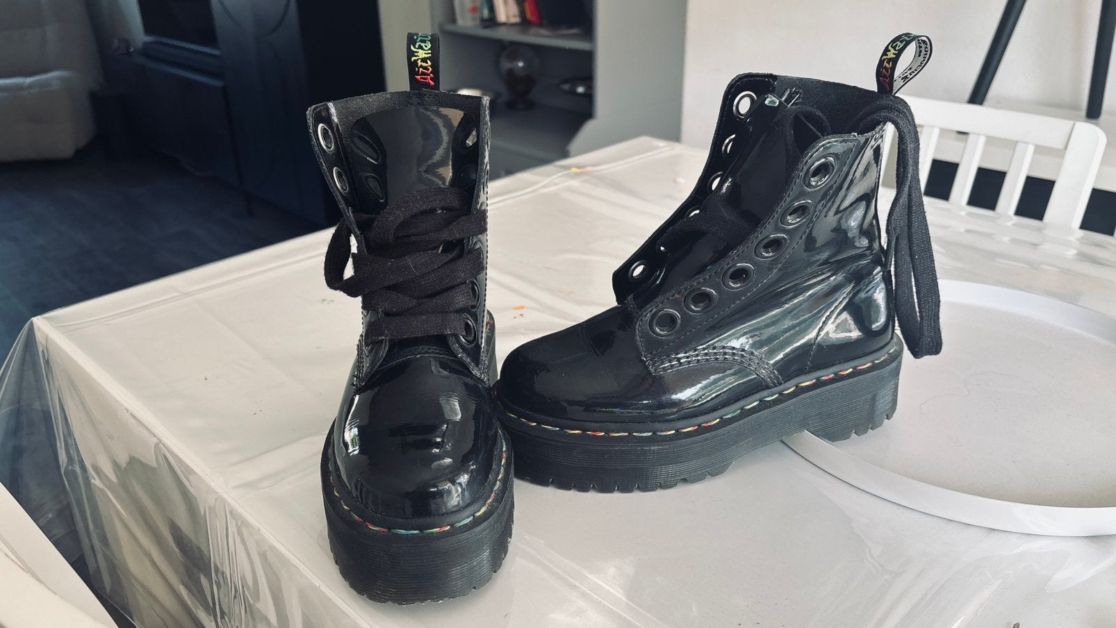 Dr Martens maat 37, Ophalen, Zo goed als nieuw, Zwart