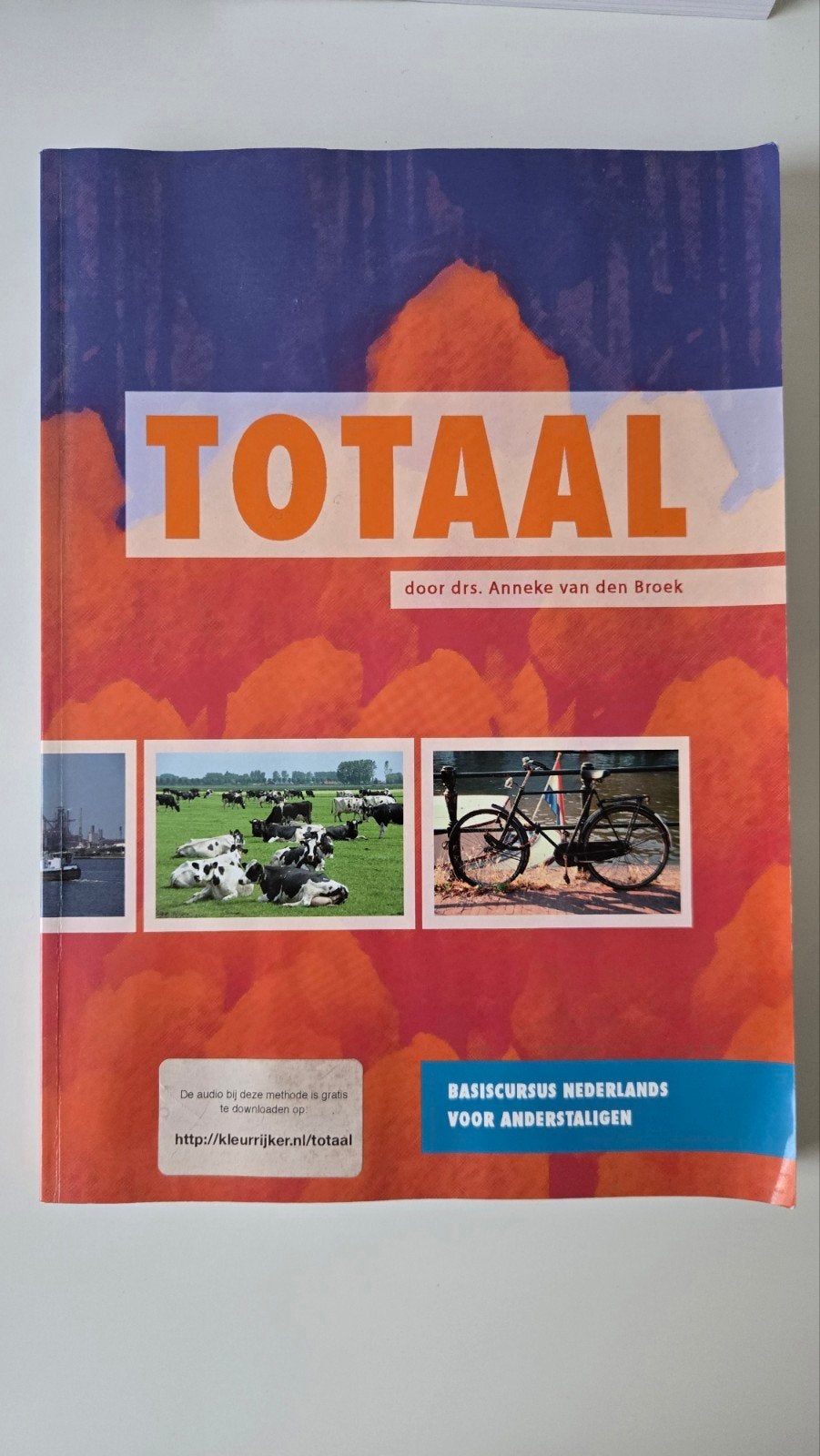 Dutch learning book for beginners, Gelezen, Ophalen of Verzenden, Drs. Anneke van den Broek, Alpha