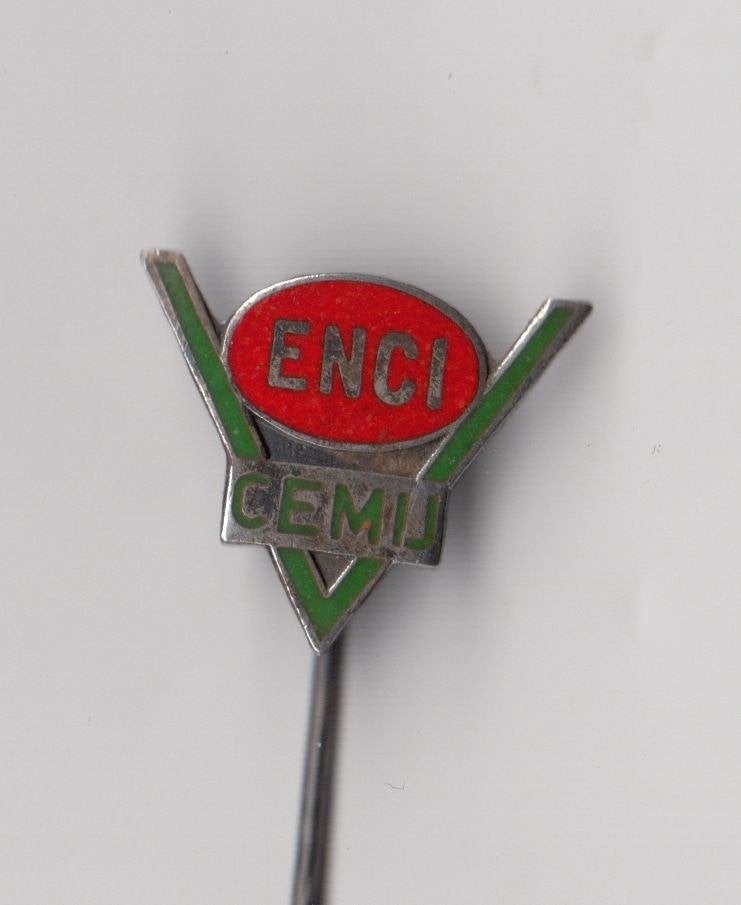 Enci Cemij Maastricht IJmuiden emaille speldje, Gebruikt, Niet vindbaar, Niet vindbaar, Speldje of Pin