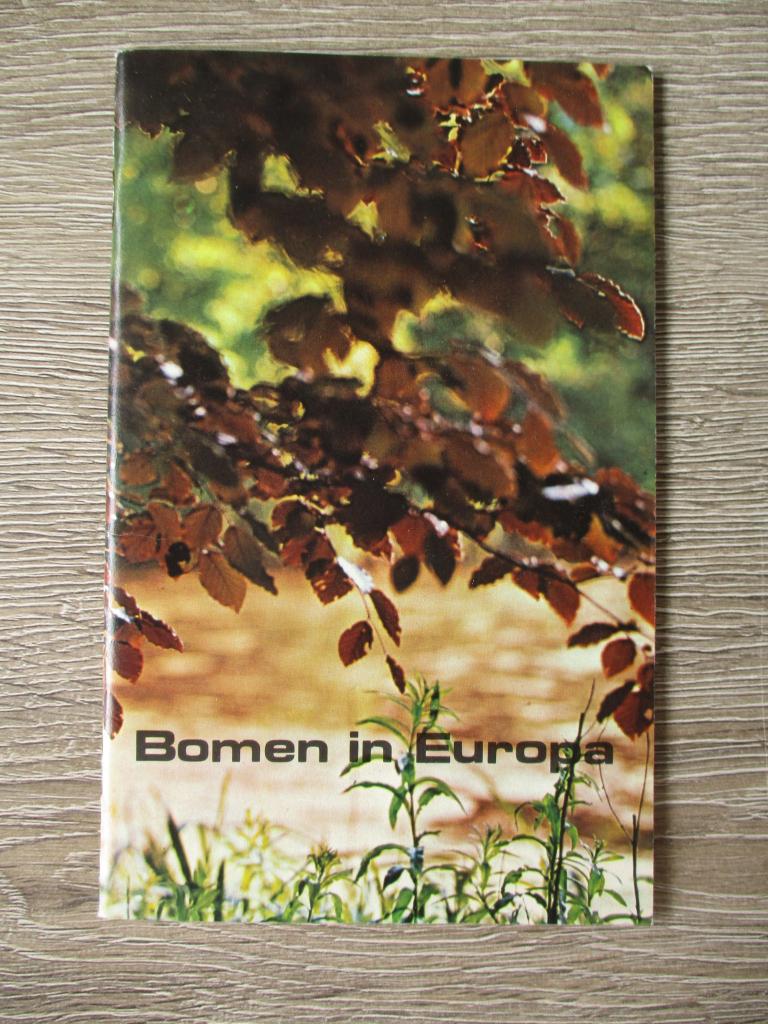 Bomen in Europa, Ophalen of Verzenden, Gelezen, Bloemen, Planten en Bomen