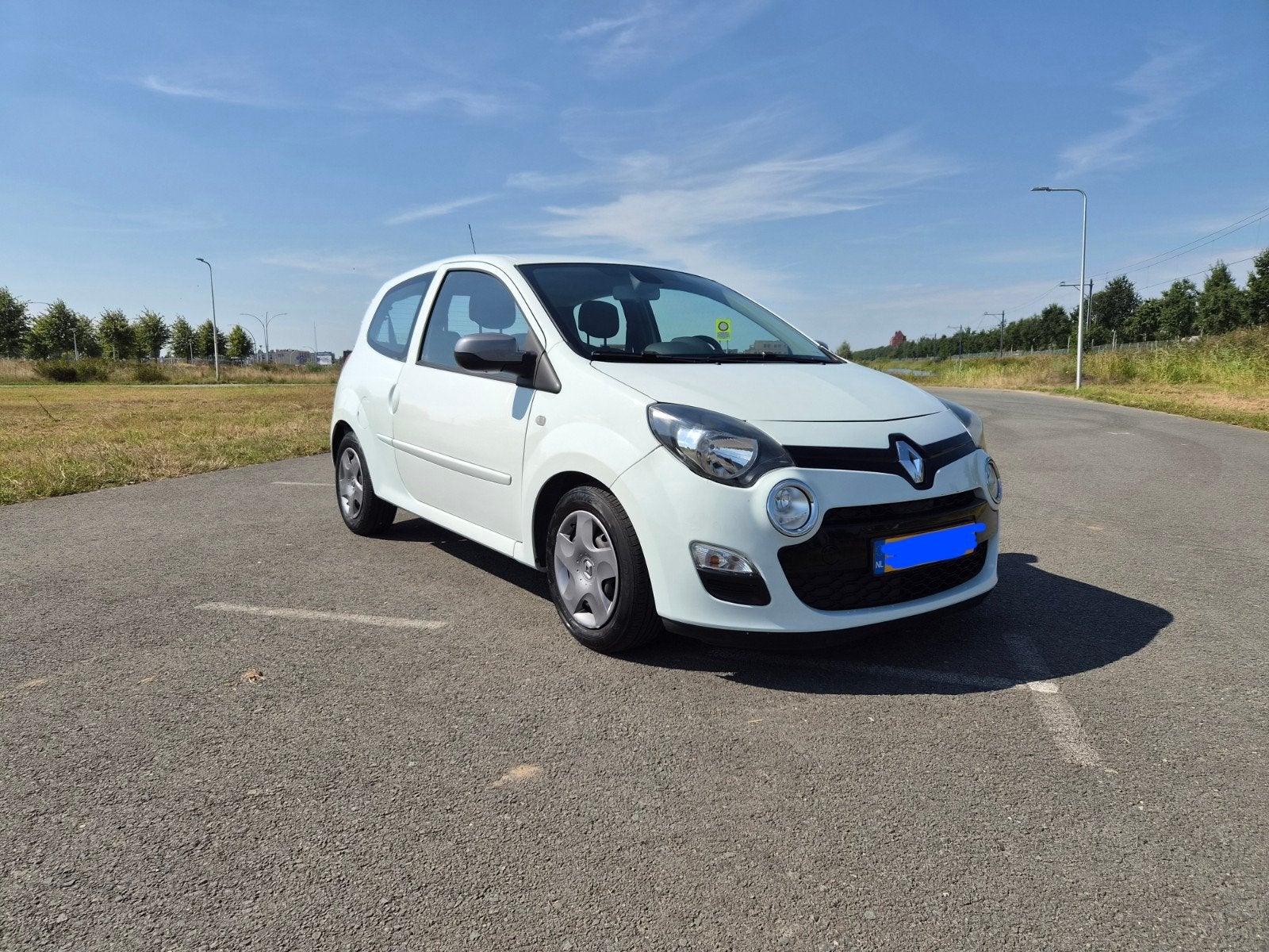 Renault Twingo 1.2 Dynamic (2013), Auto's, Voorwielaandrijving, 839 kg, Zwart, Wit