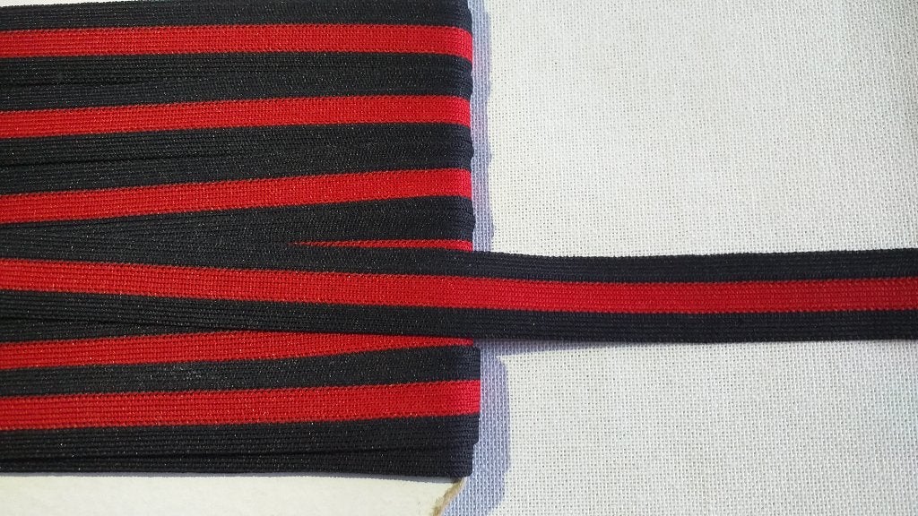 Band zwart/donkerrood van 2,5 cm. breed, Ophalen of Verzenden, Nieuw, Lint, Band of Elastiek