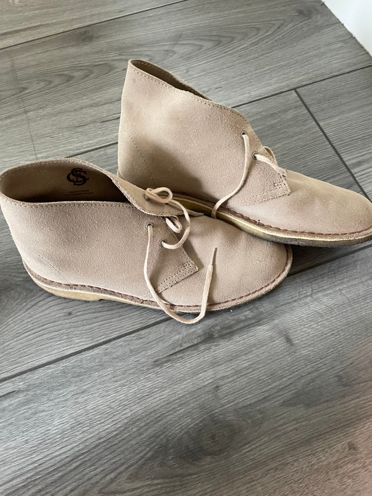 Clarks desert boots maat 7,5, Ophalen of Verzenden, Zo goed als nieuw, Overige kleuren, Boots