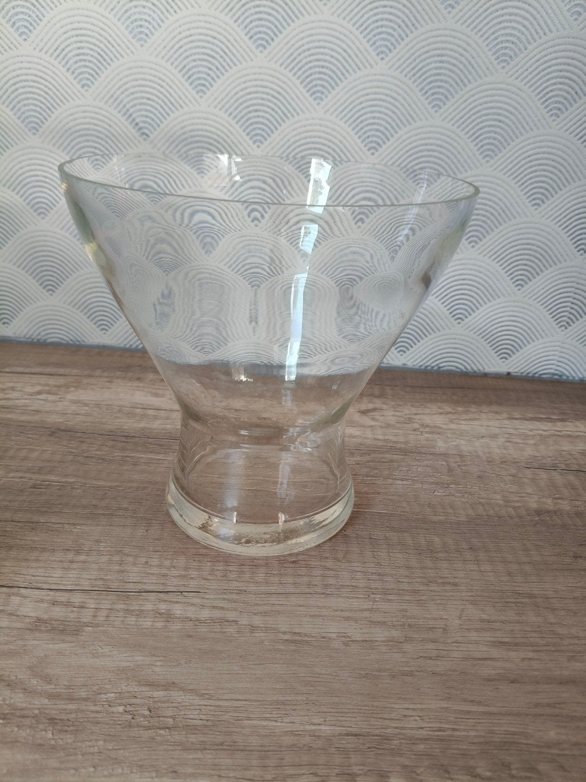 Glazen vaas - Modern design, Huis en Inrichting, Woonaccessoires | Schalen en Manden, Ophalen, Schaal, Rond, Glas