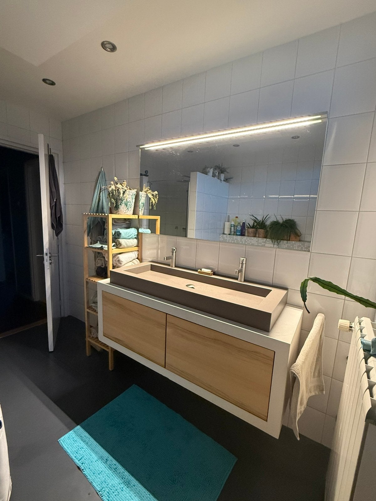 Luxe wastafelmeubel met dubbele kraan – 140 cm breed, Ophalen, Gebruikt, 50 tot 100 cm, Minder dan 100 cm