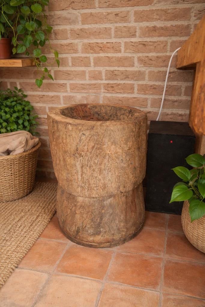 Mooie pot, Ophalen of Verzenden, Zo goed als nieuw, Rond, Hout