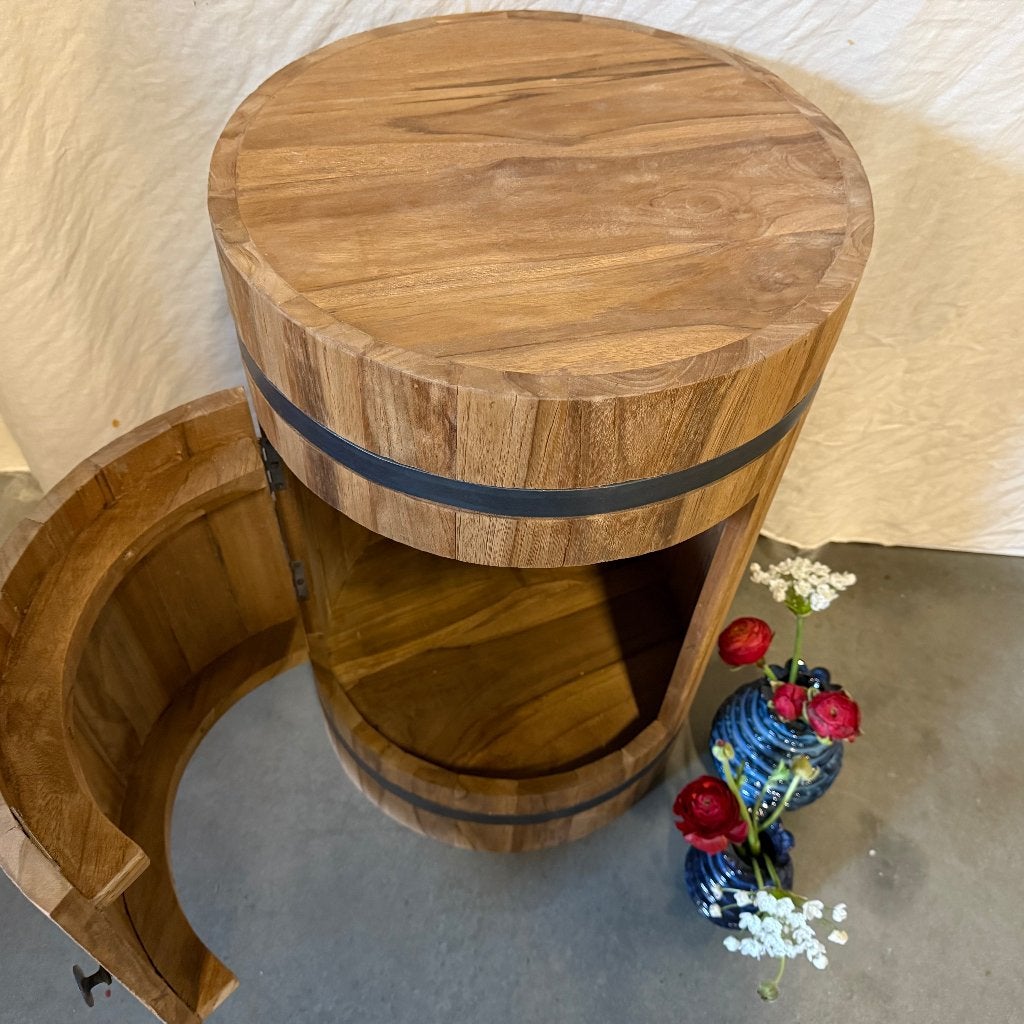 wijnvat kastje - bijzettafel teak / metaal - Gratis bezorgd, TTM Wonen, Meubels – (Perzische) Tapijten en Woonaccessoires, Taag 63, 2491 CS, Den Haag (Forepark)
