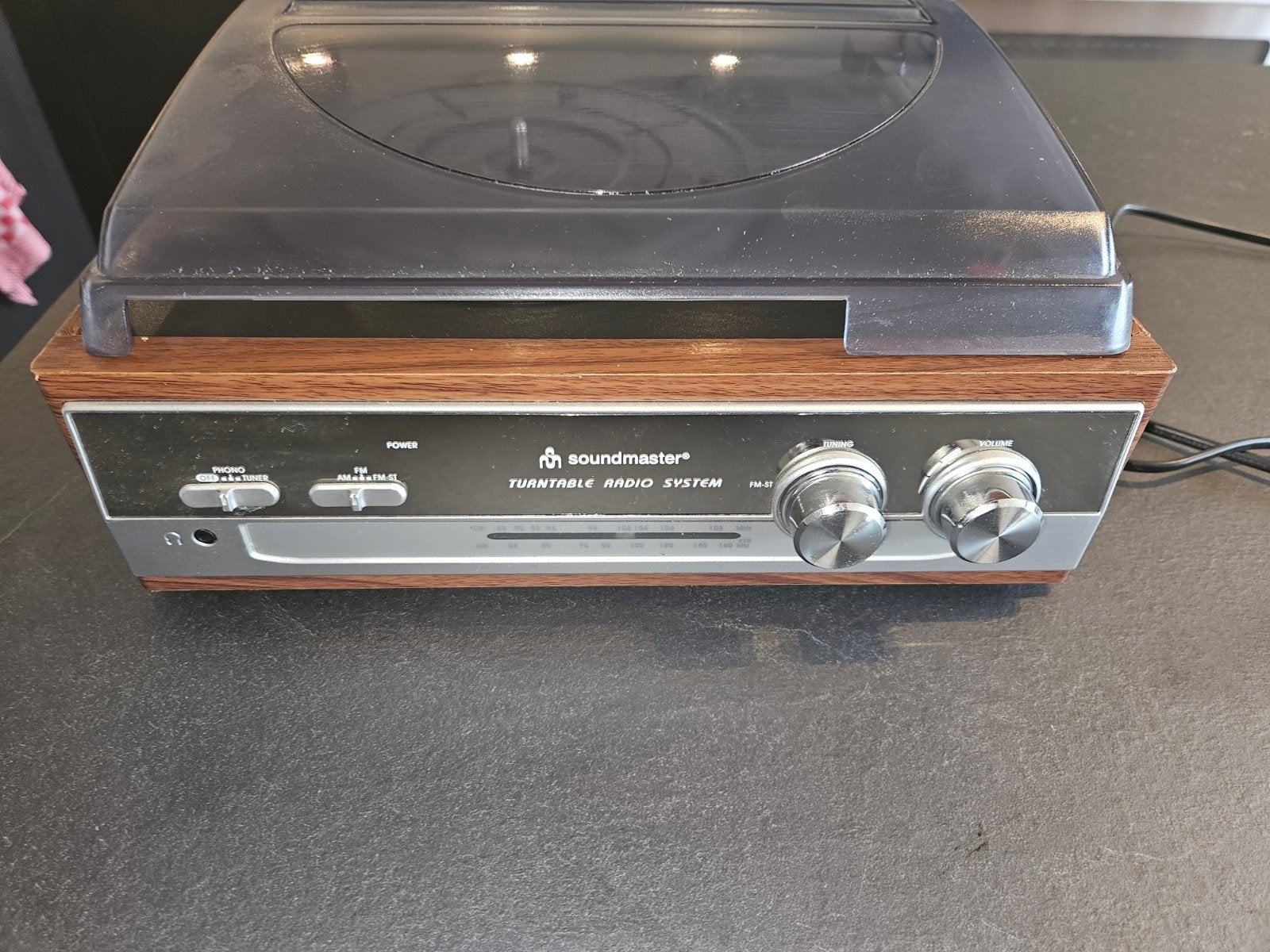 Soundmaster Platenspeler inclusief bak met LP's en oude cd's, Ophalen, Zo goed als nieuw, Platenspeler, Overige merken