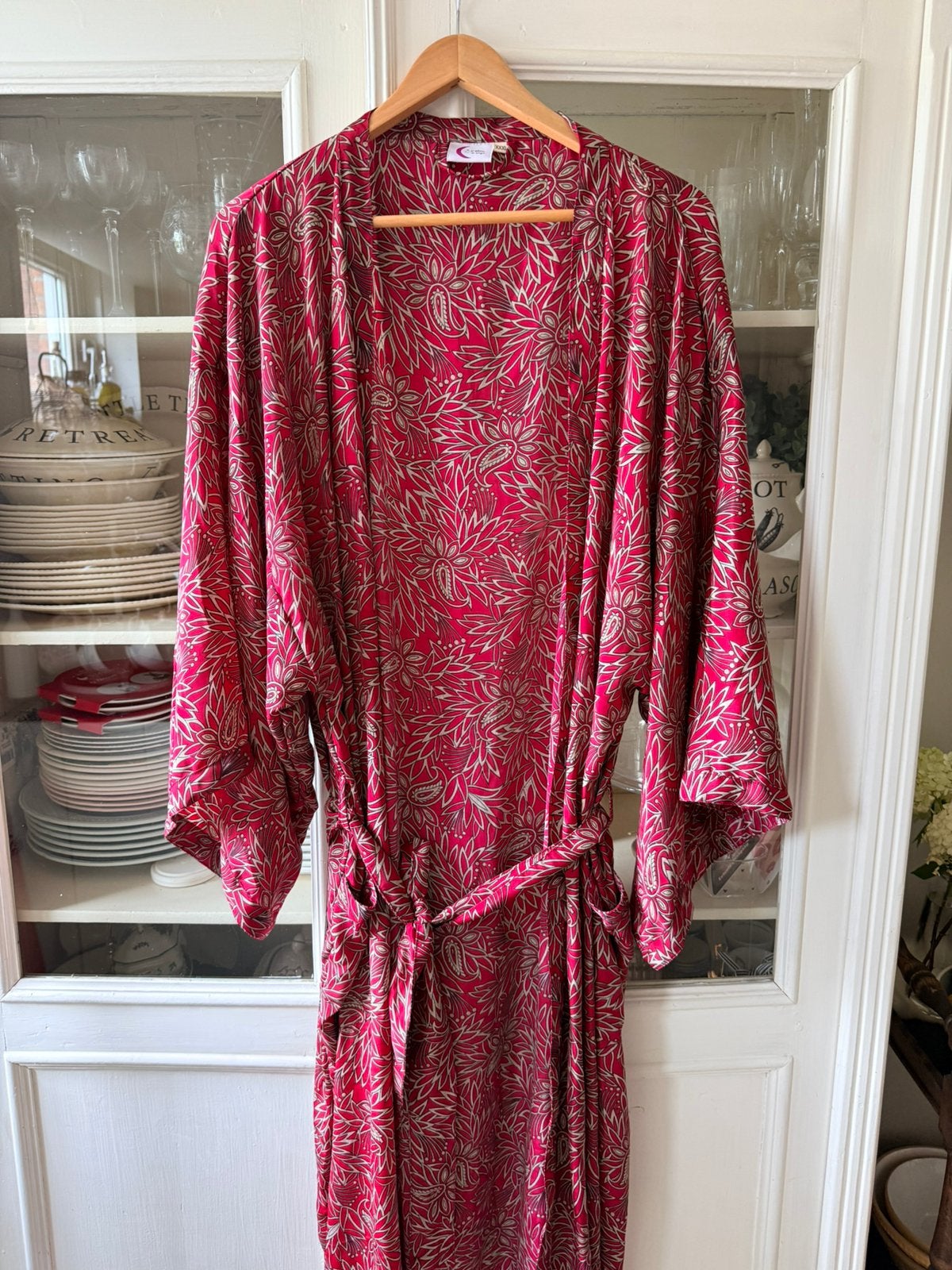 Kimono Atelier de Sonja Zijde viscose kimono xxxl nieuwstaat, Kleding | Dames, Ophalen, Nieuw, Maat 46/48 (XL) of groter, Rood