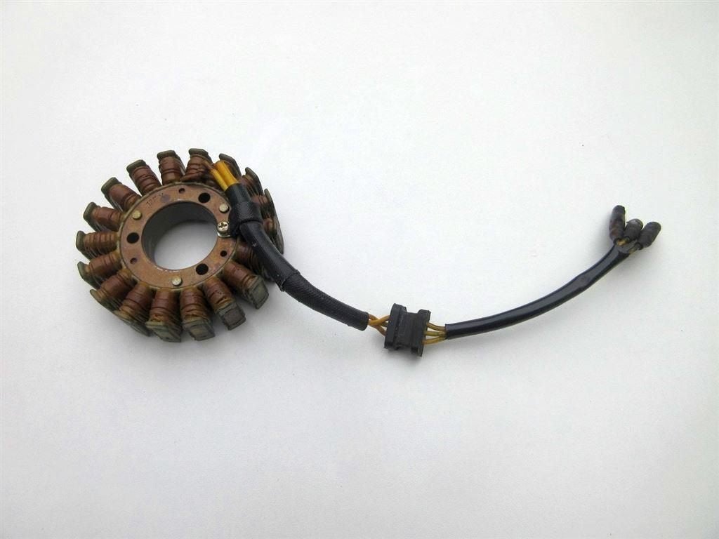 Kawasaki GPz750 laadspoel dynamo laad spoel stator GPz 750, Ophalen of Verzenden, Gebruikt