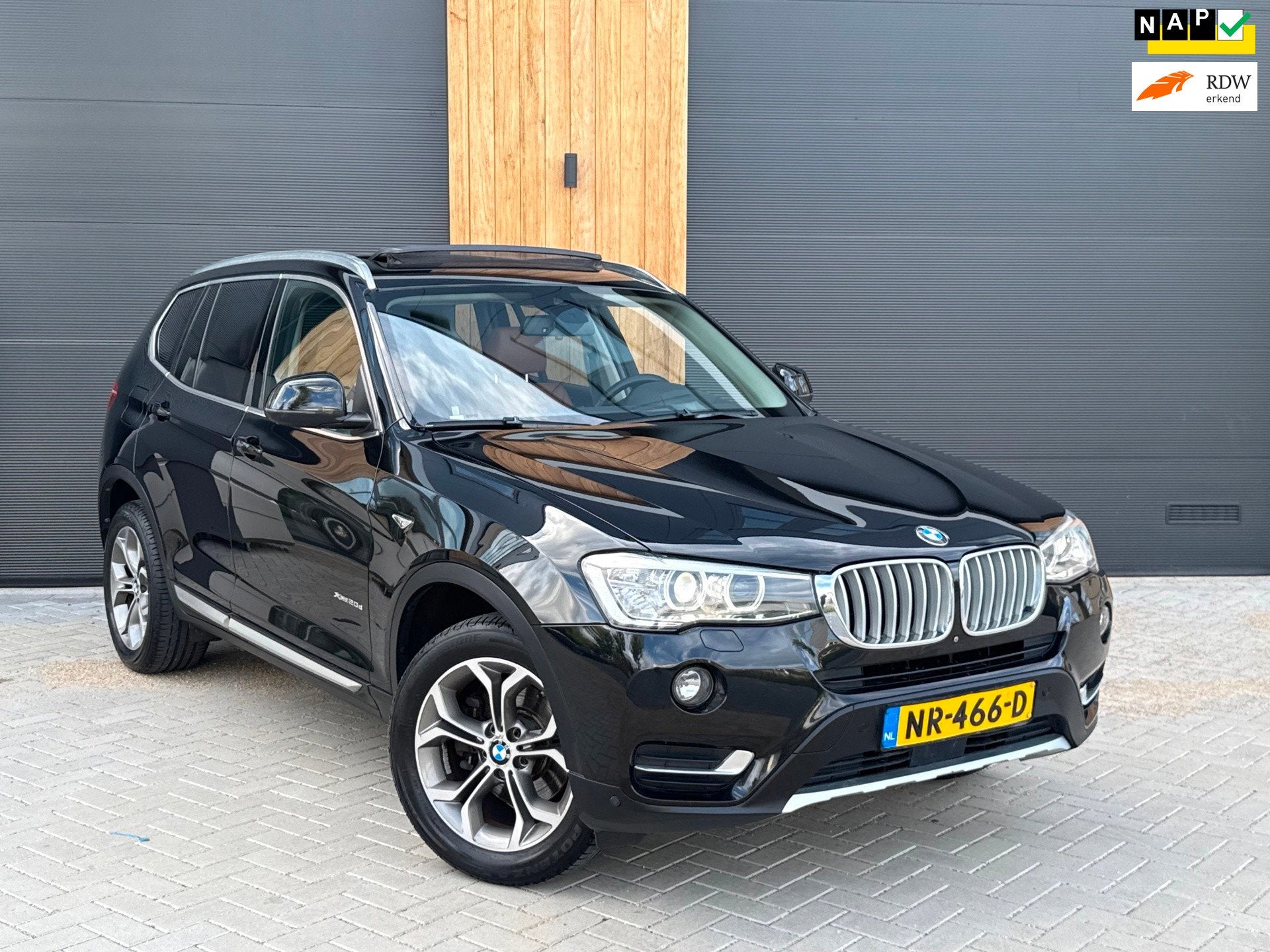BMW X3 XDrive20d High Executive (bj 2017) HuD/Pano/Leer/Xeno