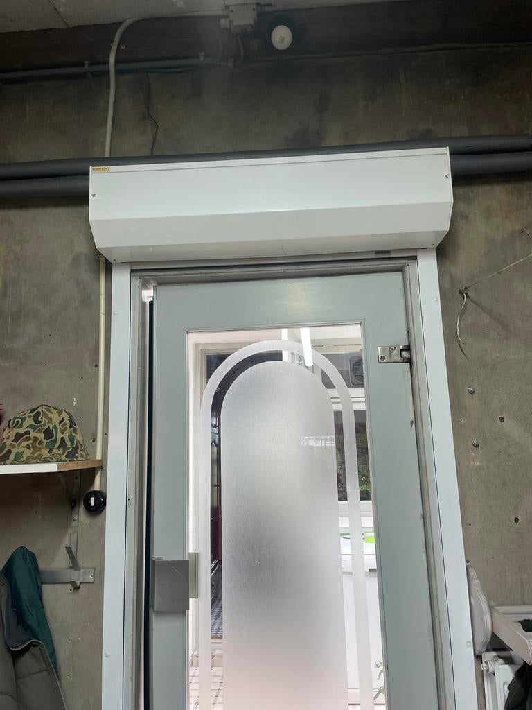 Witte Rolluik voor Deur of Raam - Gebruikt, Doe-het-zelf en Verbouw, Rolluiken, 100 tot 150 cm, Wit, Ophalen of Verzenden, Zo goed als nieuw