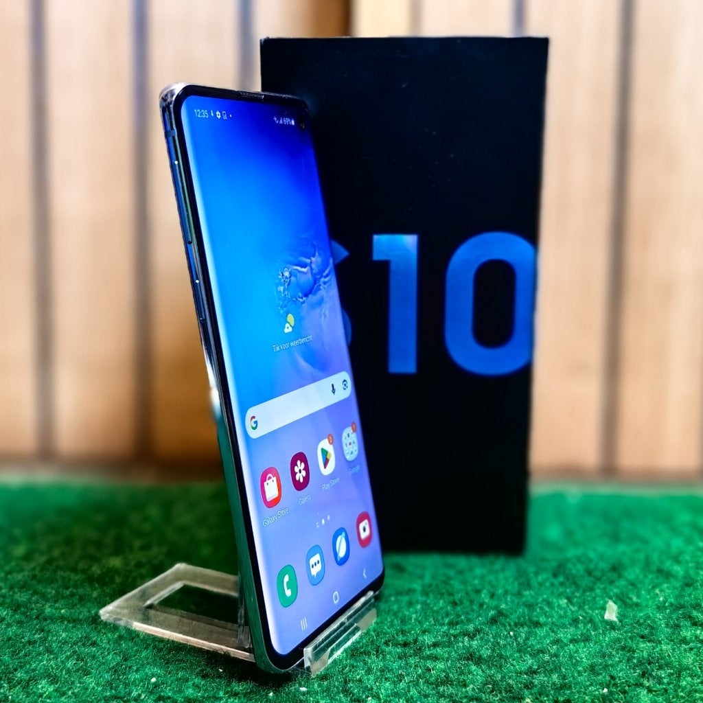 Samsung Galaxy S10 128GB Android 10 - In Nette Staat, Samsung, Zo goed als nieuw, Support@Samsung.com, 129, Samsung-ro, Yeongtong-gu
Suwon-si, Gyeonggi-do 16677
South Korea