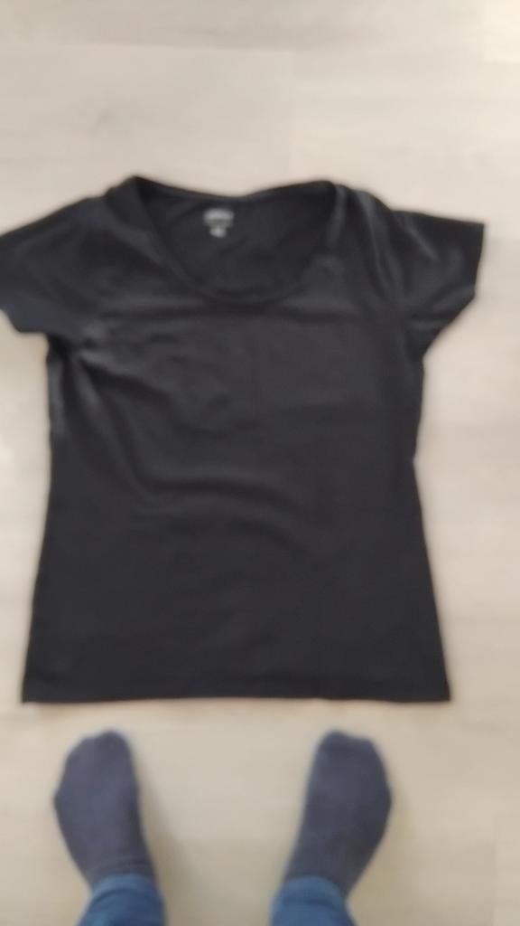 T shirt zwart dames Zeeman 46 valt kleiner, Kleding | Dames, T-shirts, Zwart, Maat 46/48 (XL) of groter, Ophalen of Verzenden