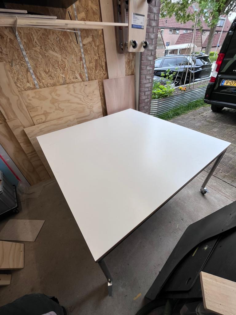 Ahrend Move-it tafel 150x150cm, Ophalen, Gebruikt, 150 cm, Ahrend