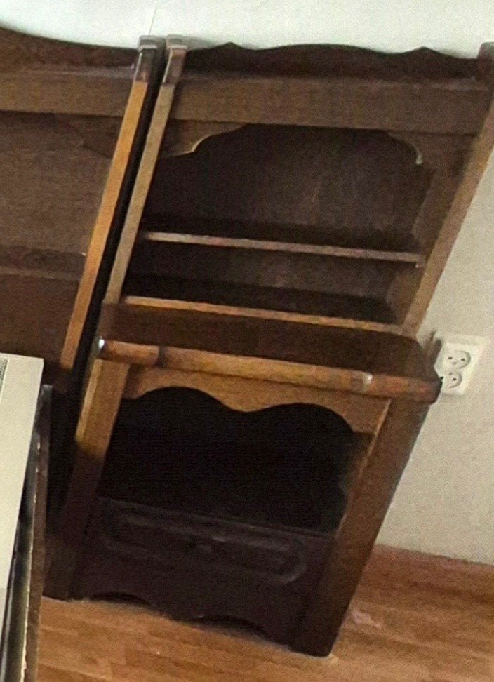 2 eikenhout nachtkastje. gratis op te halen in lisse., Huis en Inrichting, Kasten | Secretaires, Ophalen, Gebruikt