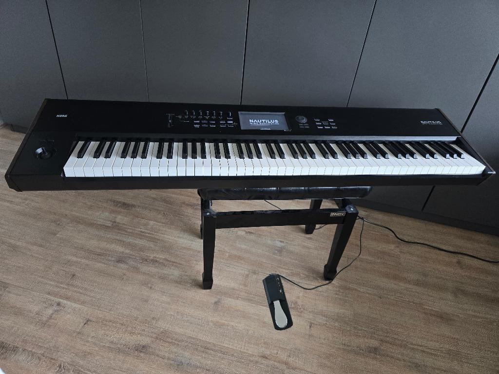 Korg Nautilus 88 keys, Ophalen, 88 toetsen, Korg, Zo goed als nieuw