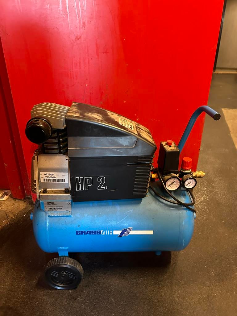 GrassAir Luchtcompressor 2 PK - Mobiel en Compact, Doe-het-zelf en Verbouw, Compressors, Gebruikt, 6 tot 10 bar, Ophalen of Verzenden