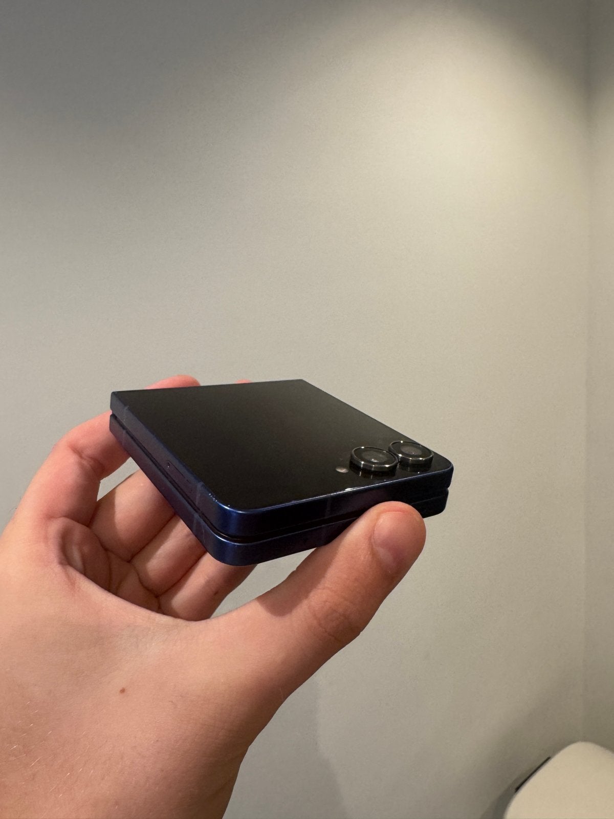 Foto 2 van Samsung Galaxy Z Flip 7 (Blue Shadow) & Galaxy Watch 8