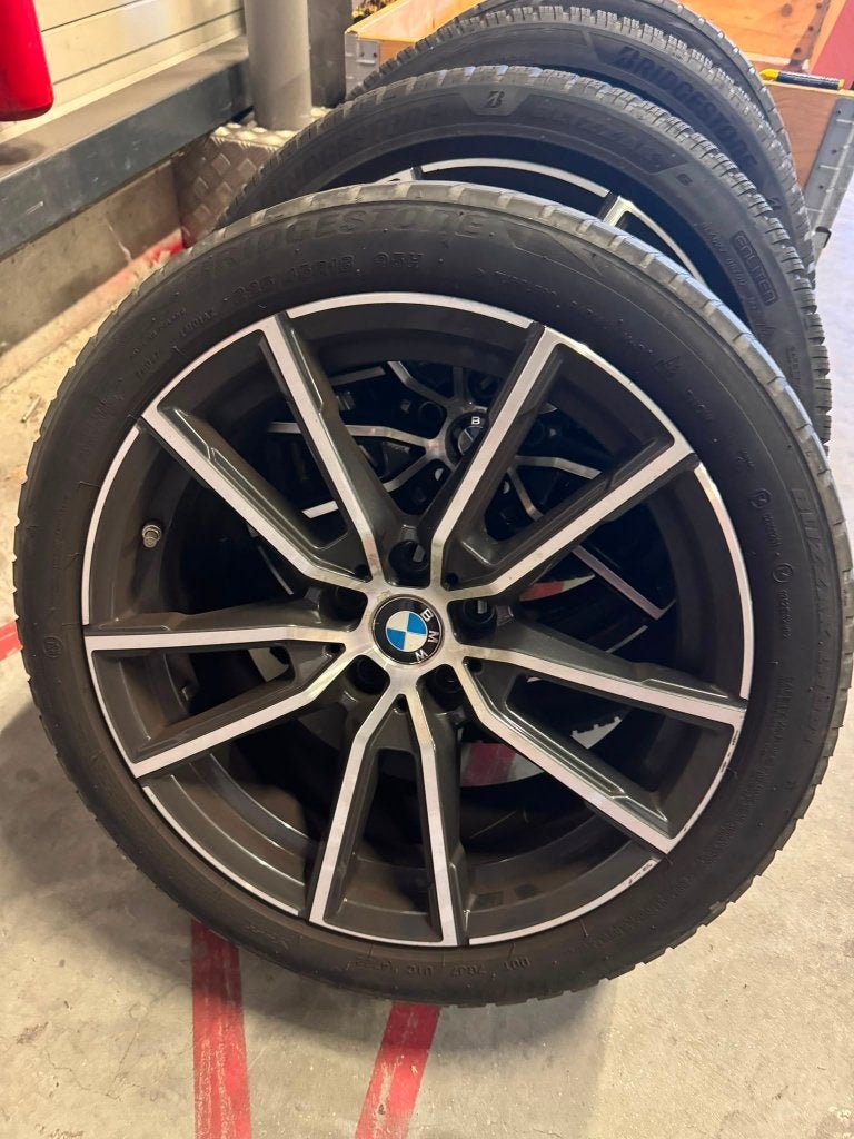 Originele BMW lichtmetalen velgen 18 inch + winterbanden, Ophalen, 18 inch, Gebruikt, Velg(en)
