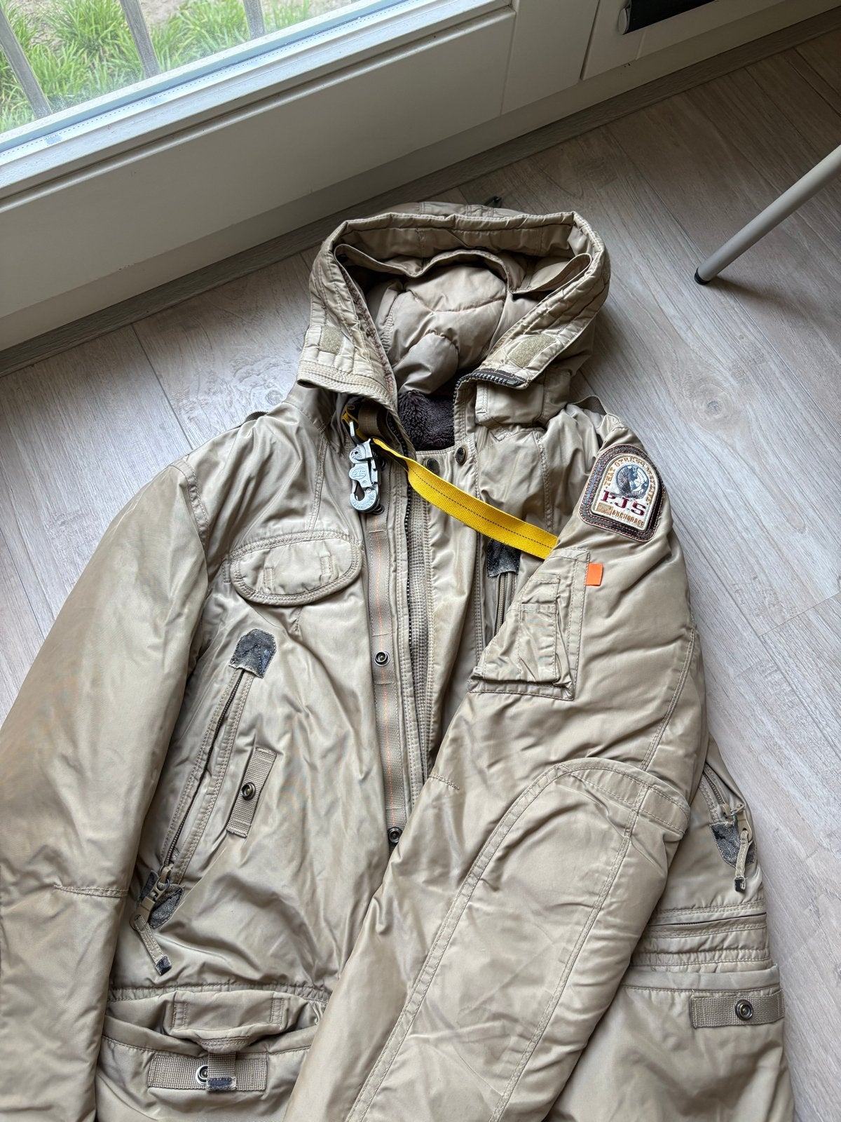 Parajumpers Kodiak Winterjas - Beige - Maat L, Ophalen of Verzenden, Zo goed als nieuw, Maat 52/54 (L), Beige