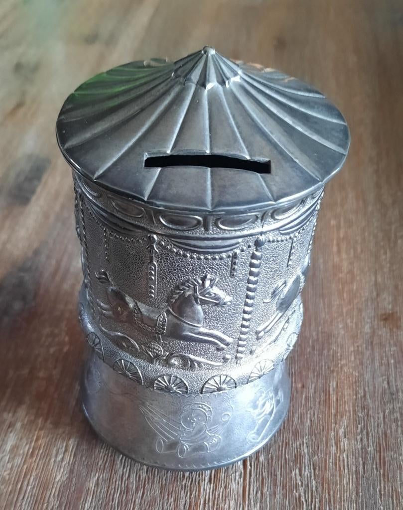 SPAARPOT en MUZIEKDOOS - verzilverd - periode jaren 50-60, Verzamelen, Spaarpotten, Ophalen of Verzenden, Gebruikt, Metaal of Blik