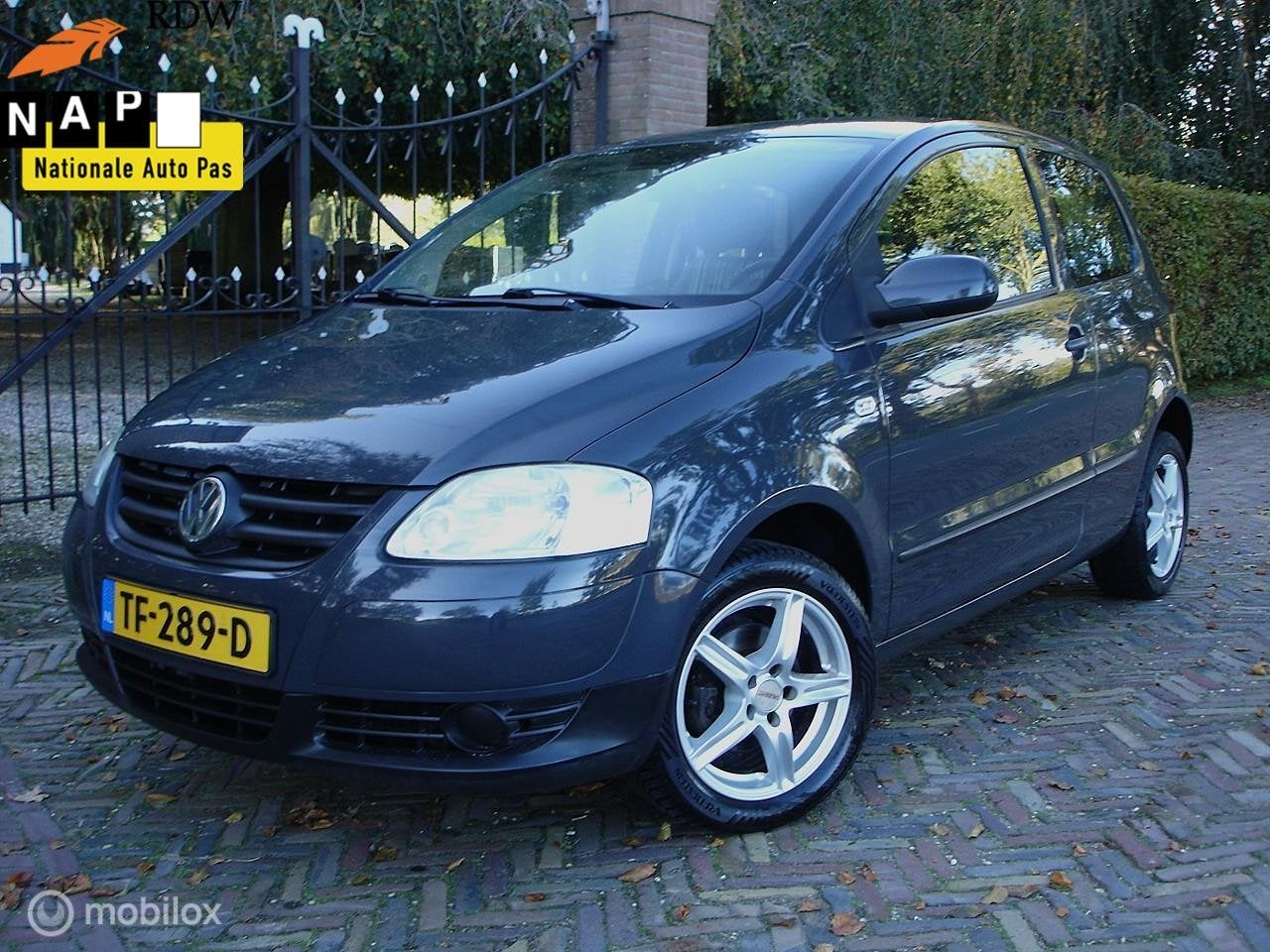 Volkswagen Fox 1.2 Trendline (Bj 2009) APK 10-2027'| €1249, Voorwielaandrijving, 969 kg, 4 stoelen, 1198 cc