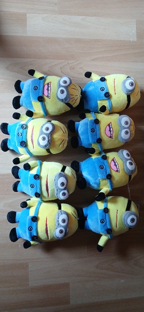 8x minion knuffels 16 cm, Ophalen of Verzenden, Overige typen