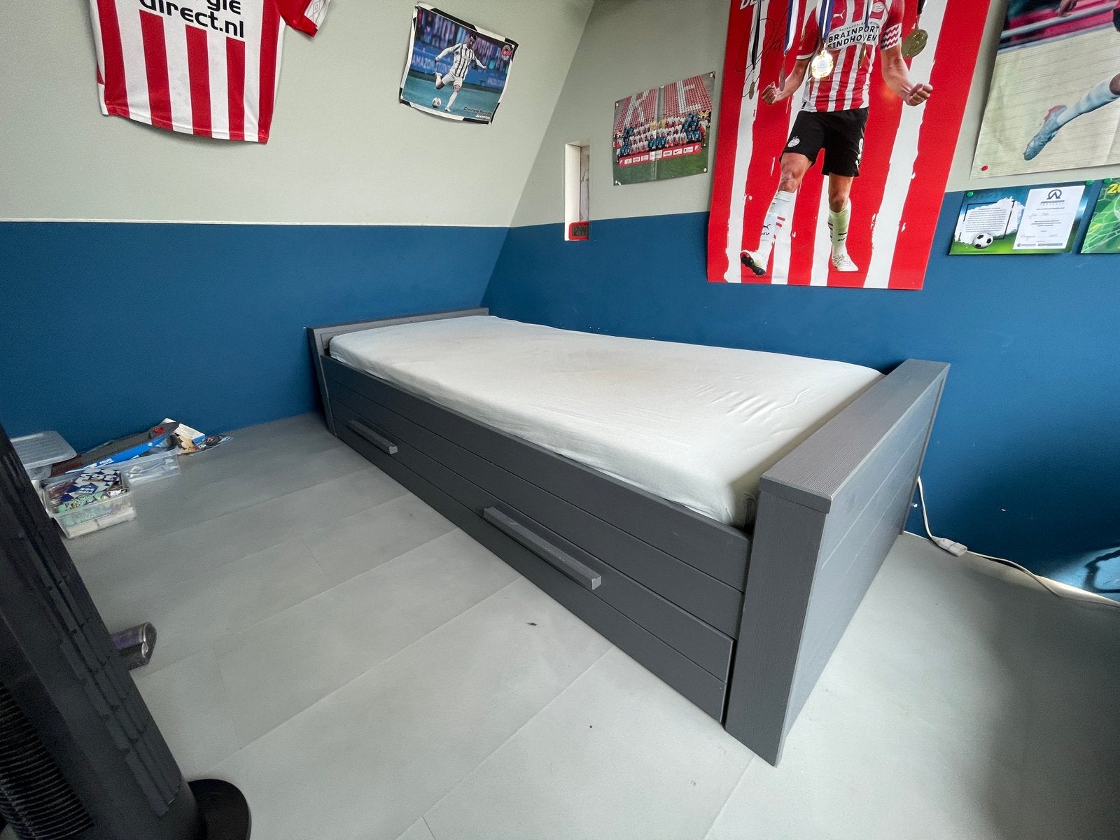 Houten 1 persoons bed - grijs - met lade, 90 cm, Eenpersoons, Ophalen of Verzenden, Zo goed als nieuw
