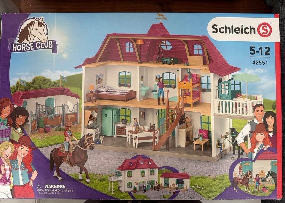 Schleich Horse Club Paardenhuis met Stal - 42551, Ophalen of Verzenden, Zo goed als nieuw, Jongen of Meisje