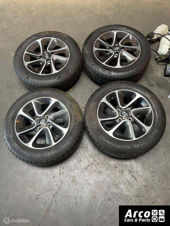 Hyyndai i10 Wielen Set 4 STUKS 175-65-14 inch en 7mm, 14 inch, Gebruikt, Velg(en), 175 mm